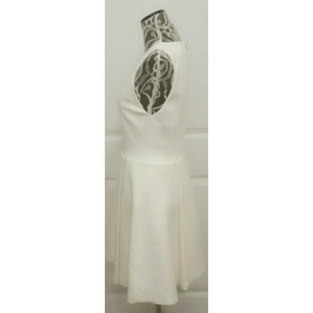 Alice + Olivia  Emerson Box Pleat Dress - Picture 5 of 5